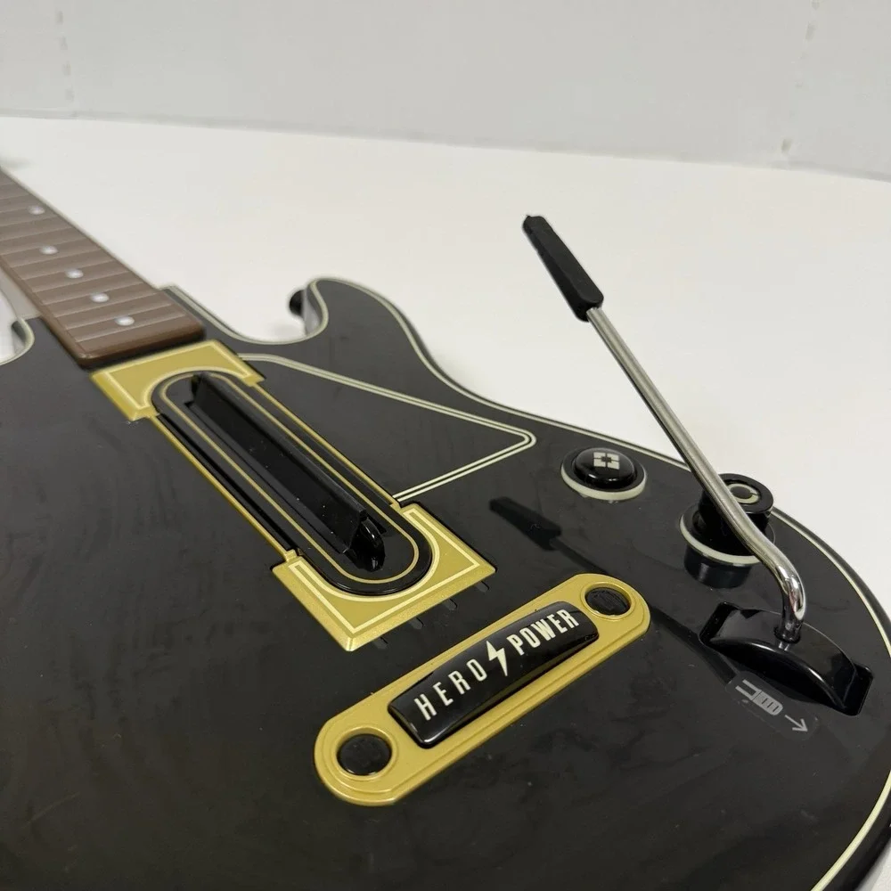 Guitar Hero Live Guitar for XBOX 360/PS4 Black Activison No Dongle Model 0000654
